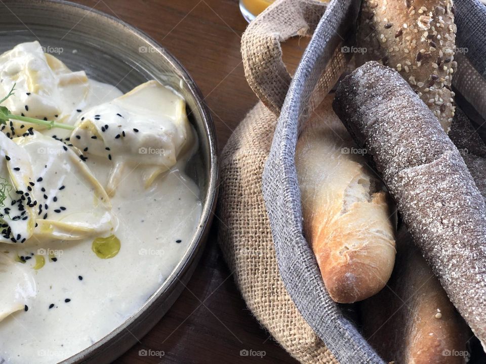 Bread and pasta 