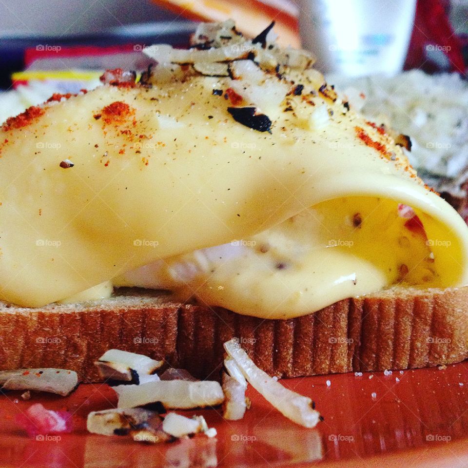 The poached egg is much better when it is the breakfast in bed ❤️