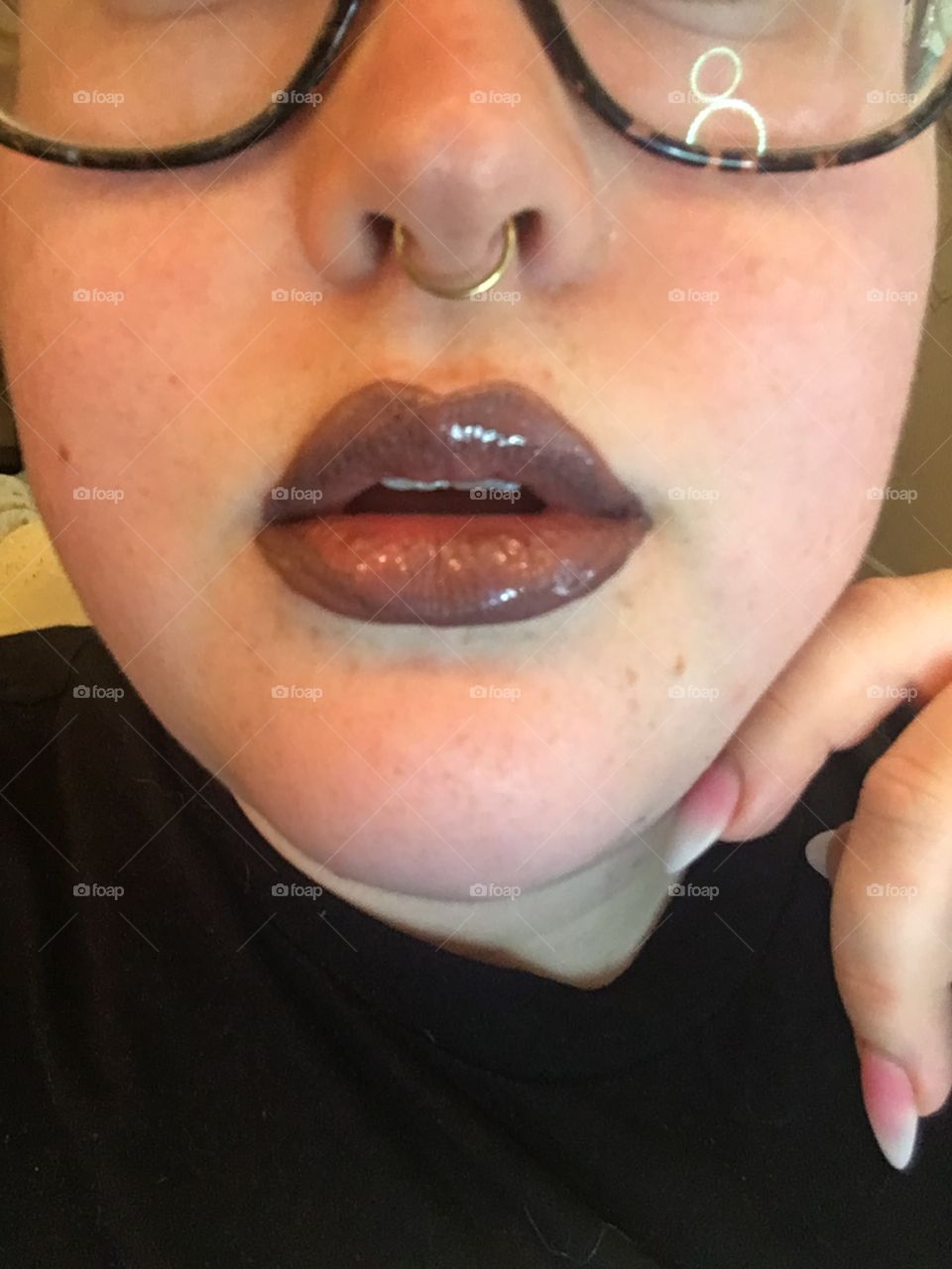 Lips ombré septum nose ring pout makeup lipstick gloss LipSense senegence woman