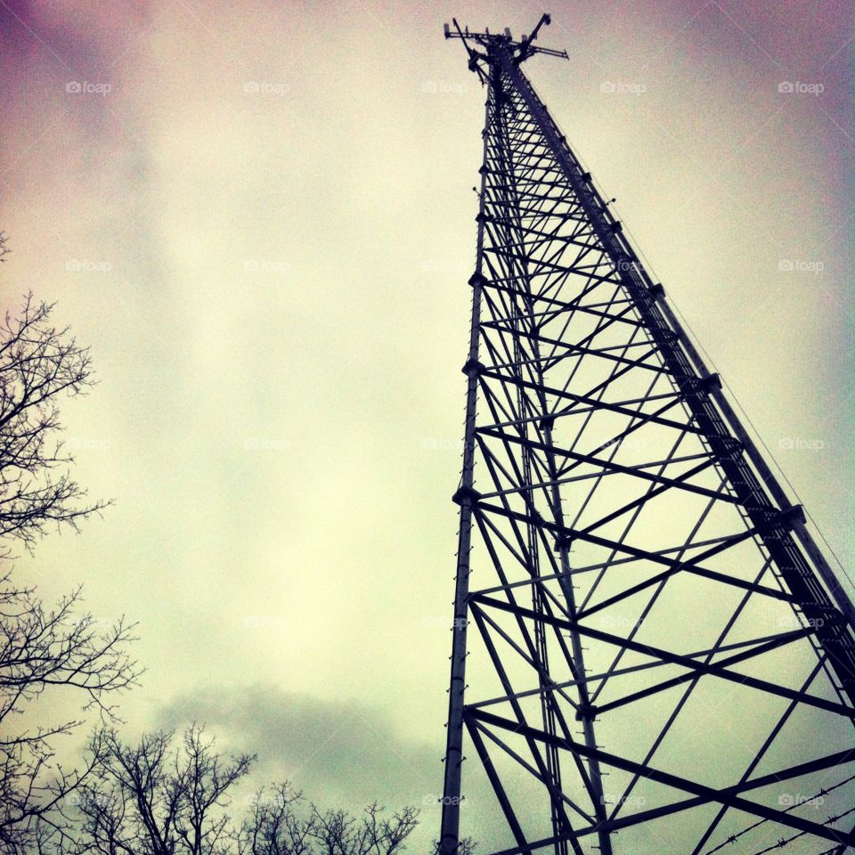 Cell tower