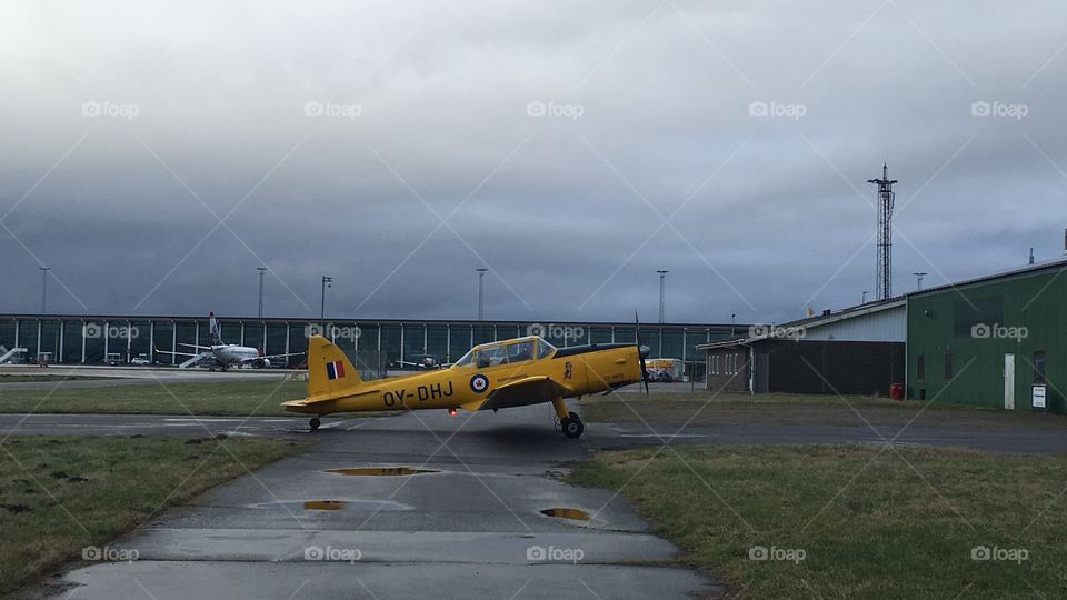 Old Tail Wheel Airplane