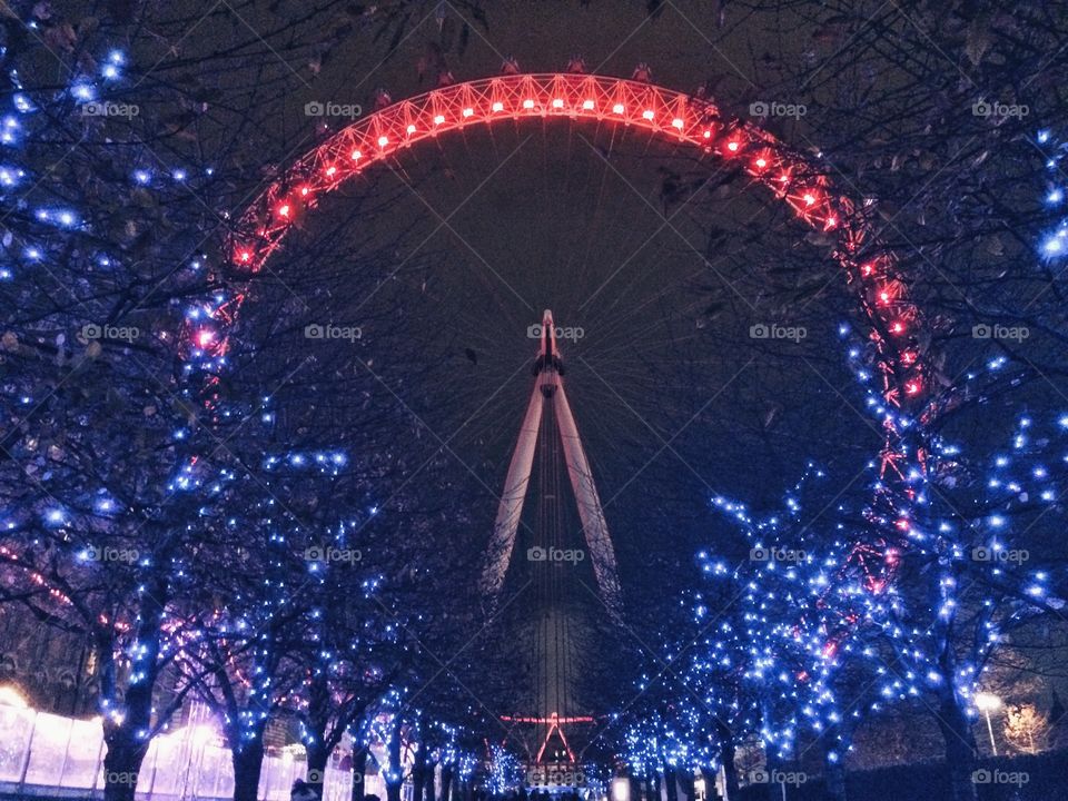 Christmassy London eye 