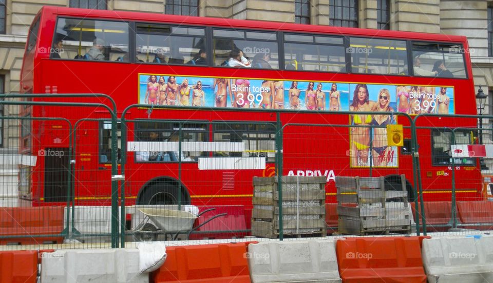 THE LONDON DOUBLE DECKER BUS LONDON, ENGLAND