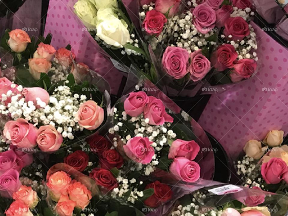 Beautiful roses for Mother’s Day at shop Mentone Melbourne Australia 