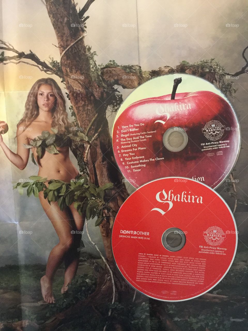 People, Woman, Entertainment, Brunette, Adult