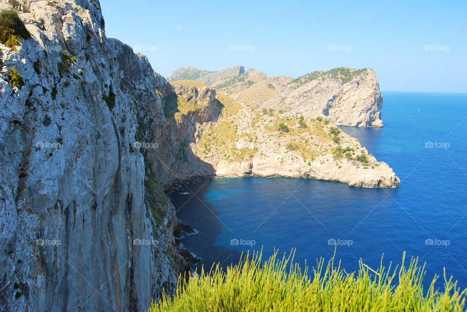 High angle view of idyllic sea