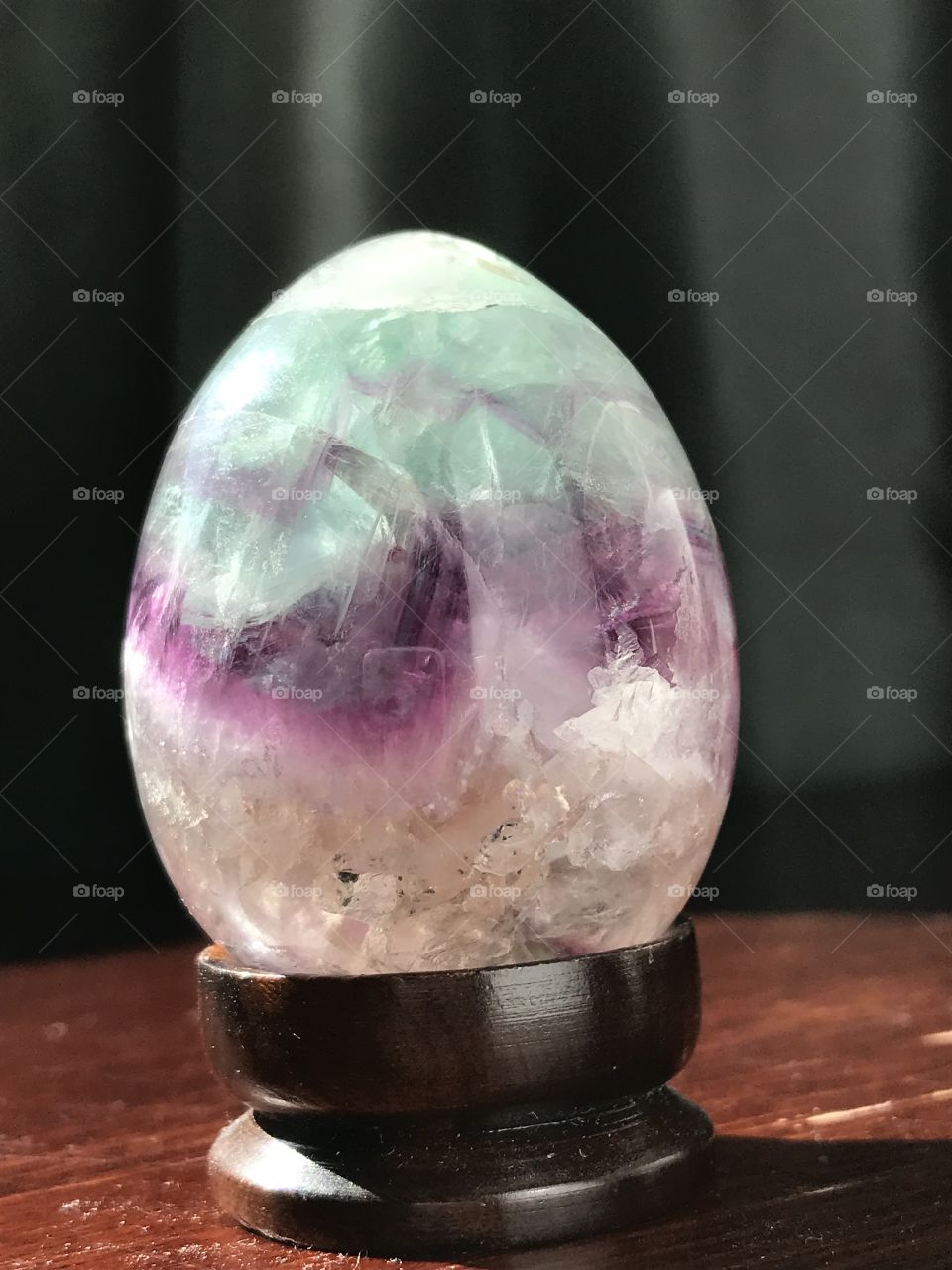 Fluorite egg