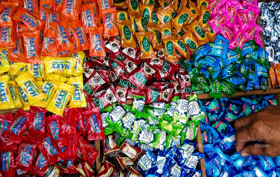This photo was just taken along the sidewalk. It was so cool that the vendor organized all of these candies. It really looked good. I have no intention to buy actually but I really need to take a photo of it. Haha! So I bought at least 5 candies.