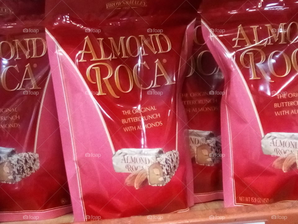 Almond Roca