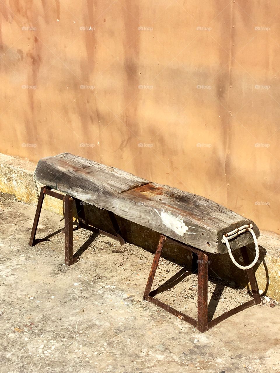Old wooden bench 