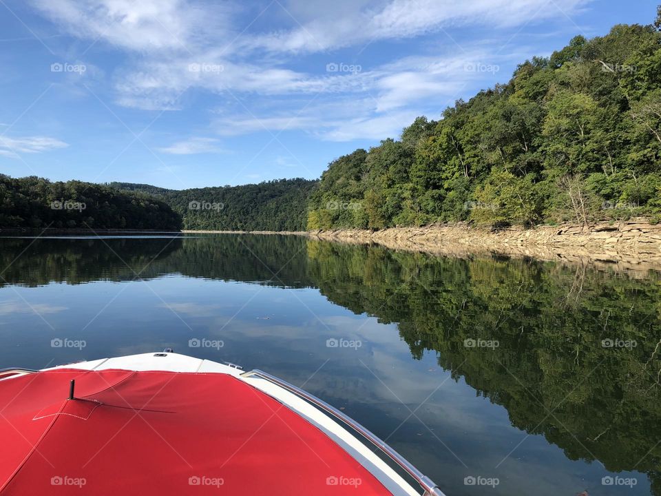 A stunningly beautiful summer morning bringing the boat around to the dock from the ramp