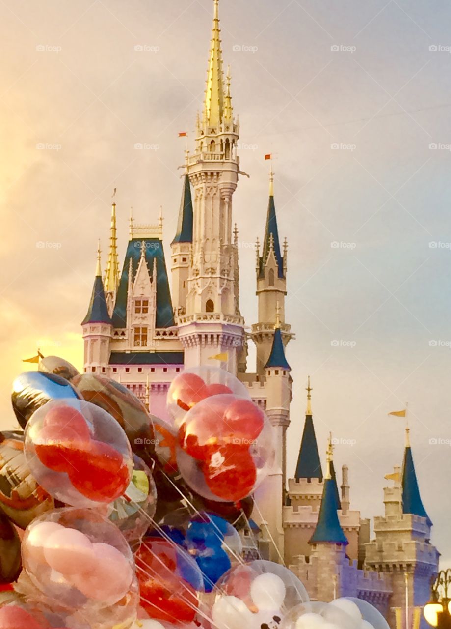 Disney Parade, Magic Kingdom, Travel, June 2016, #Disney, #Disney World, #Orlando, #MainStreet, #Electric MainStreet, #Electrical Parade, Balloons, Breeze, Castle, Flags