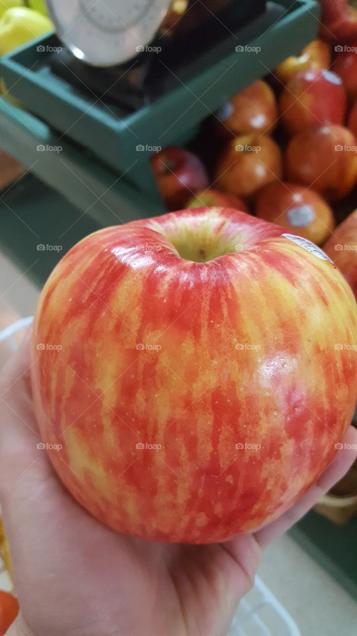 an apple a day, keeps the doctor away