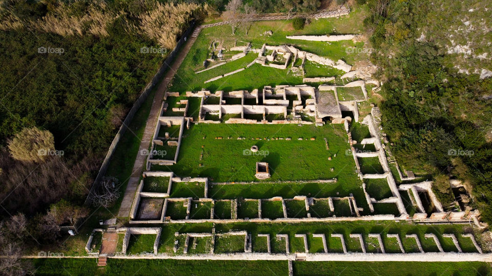 Tiberio ruins , Italy
