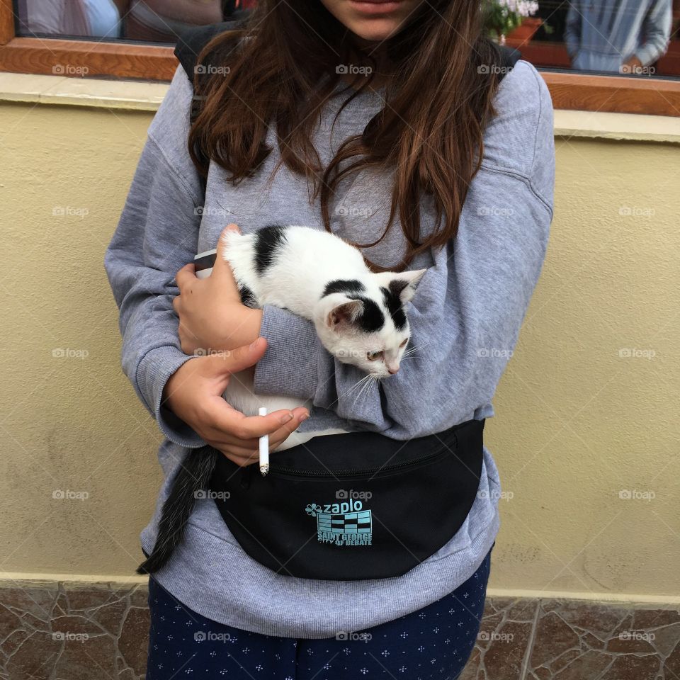 Who's the kitty cat? 