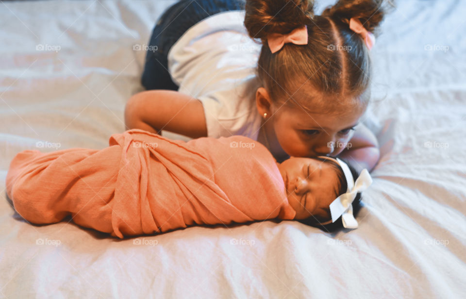 Bed, Reclining, Bedroom, Child, People