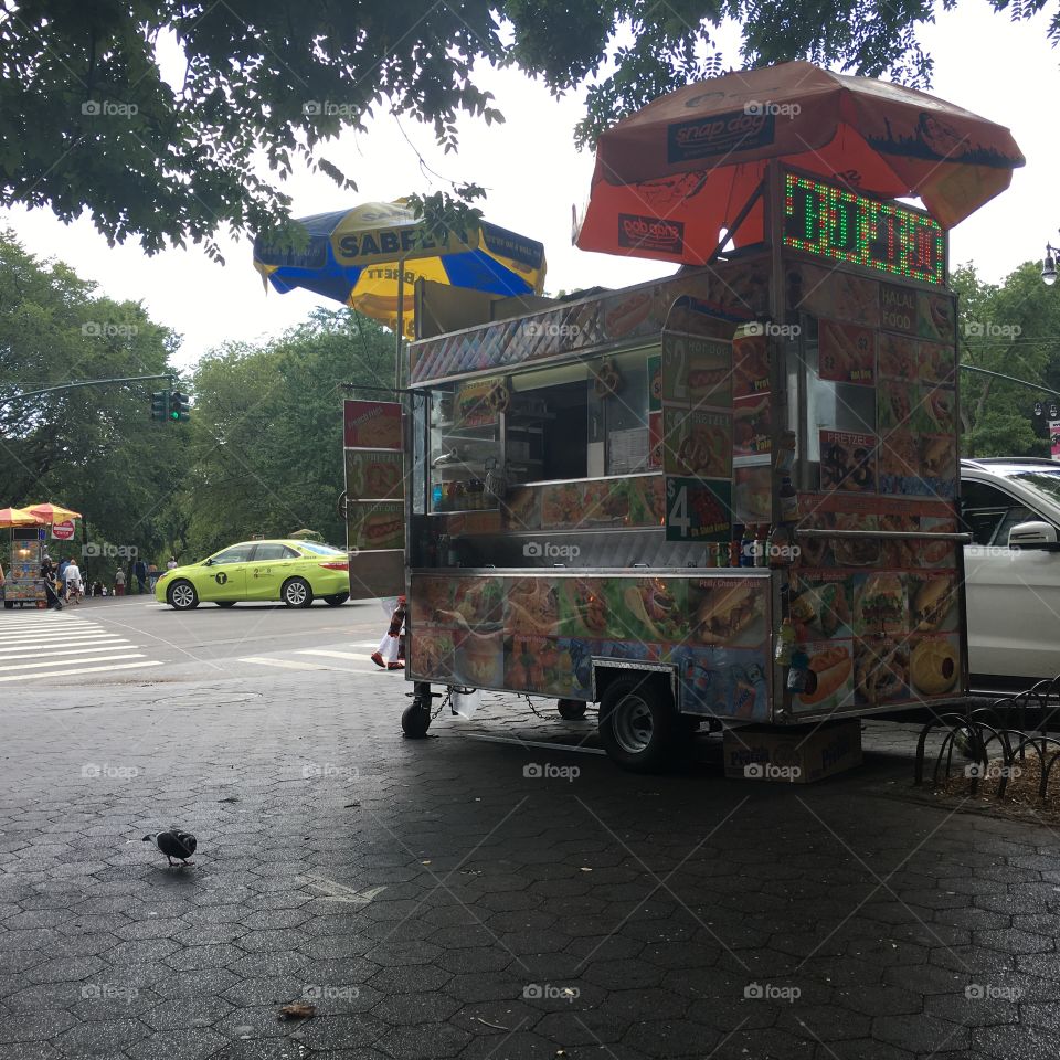 Food cart on Central Park west and 77th street