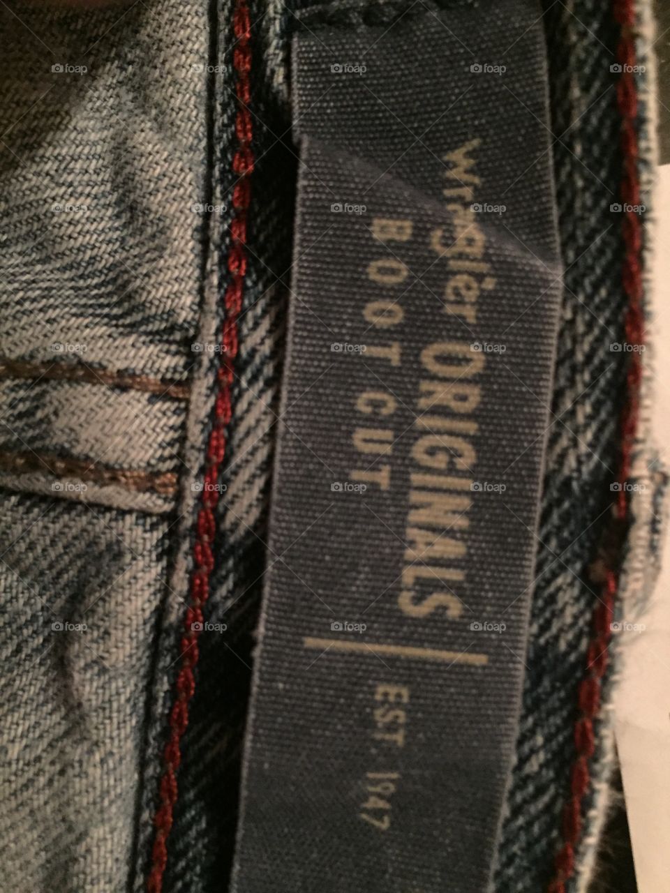 Wrangler jeans tag: originals boot cut