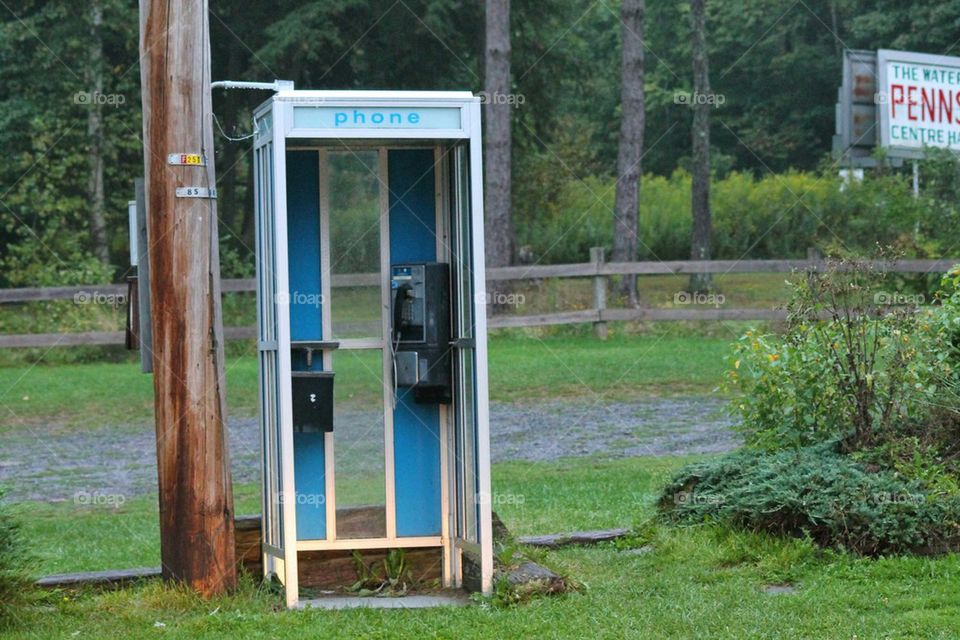 pay phone booth