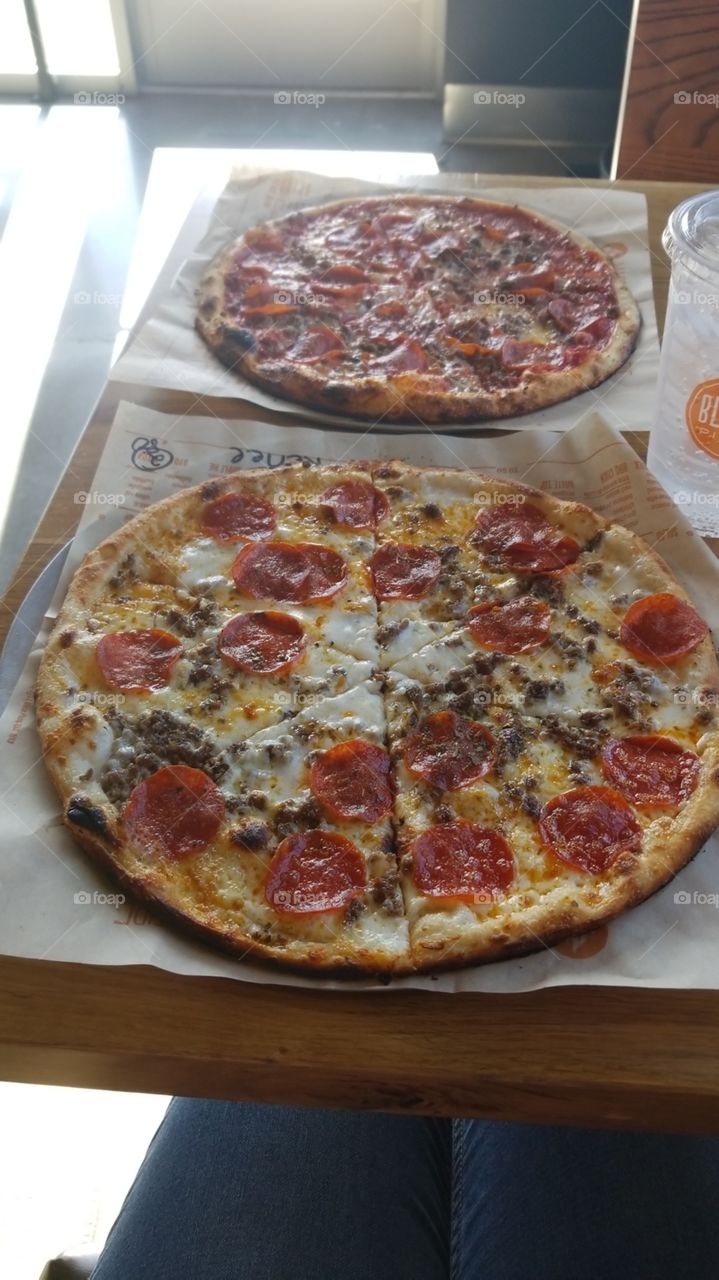 Pizza, Dough, Pepperoni, Mozzarella, Cheese