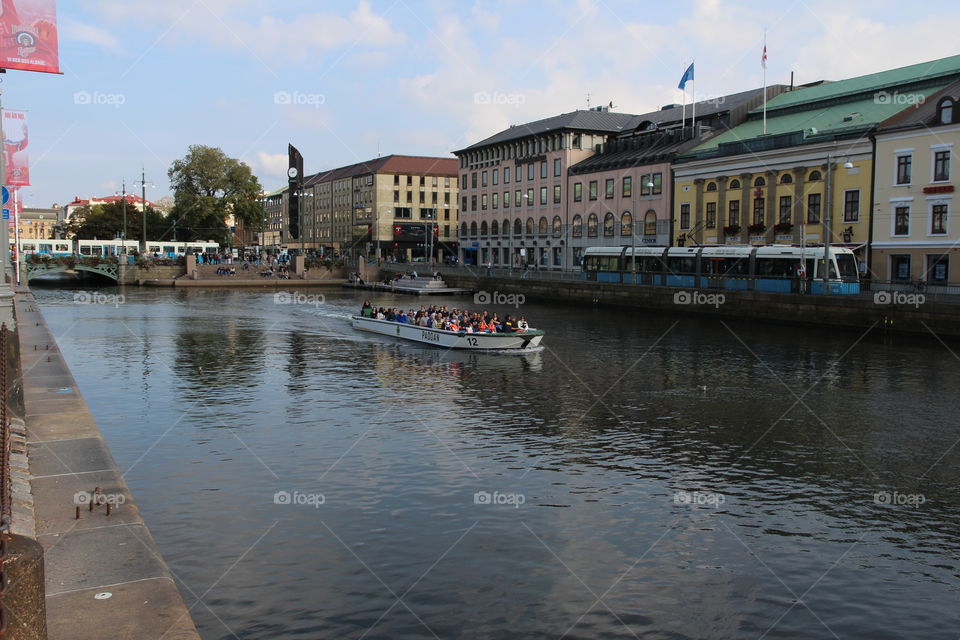 City of Gothenburg, Sweden - Sightseeing by boat on the canal - Göteborg Sverige 