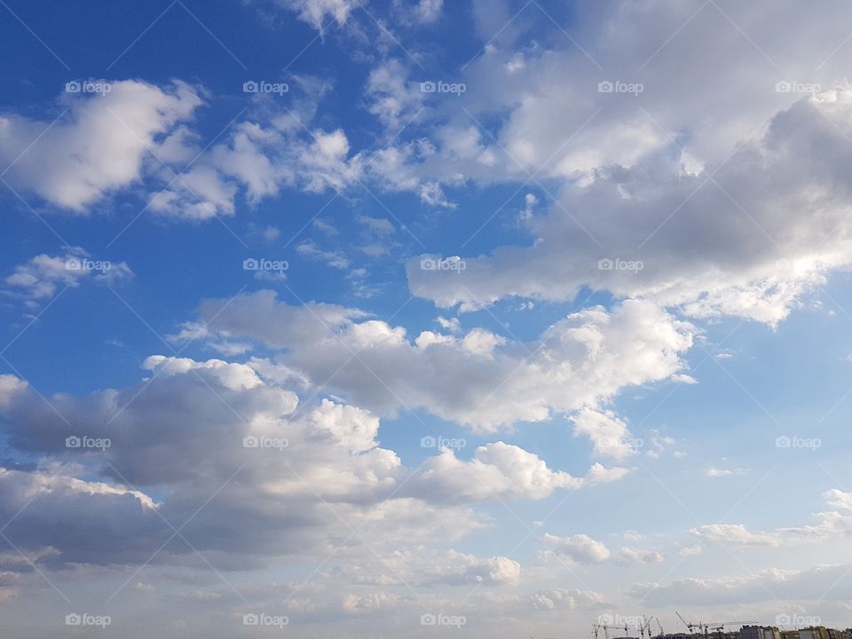 blue sky with cloud