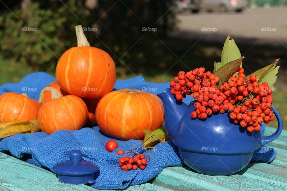 синий -оранжевый