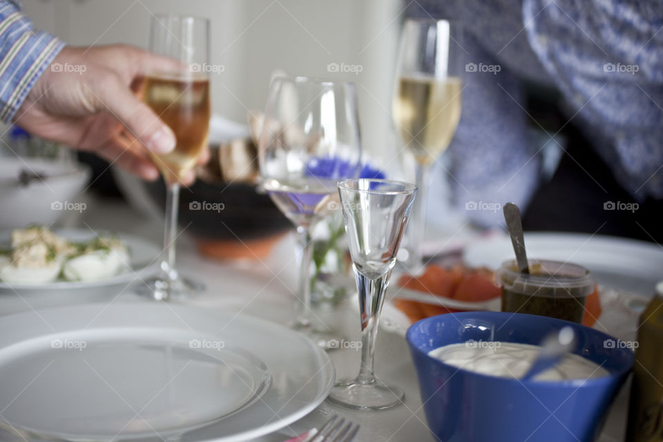 Wine, Dining, Tableware, Restaurant, Table