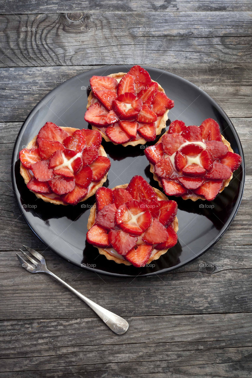 strawberries tartellette