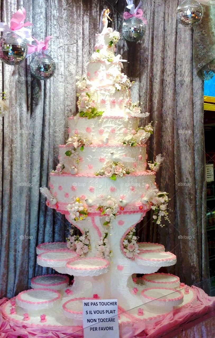 Big Wedding Cake