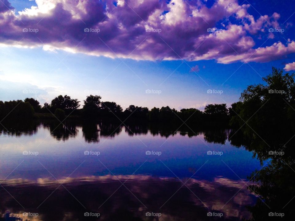 Storm brewing in clouds 