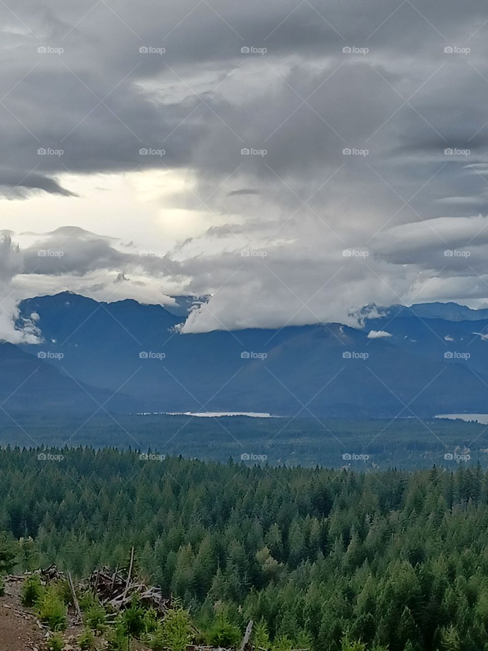 cloudy mountains