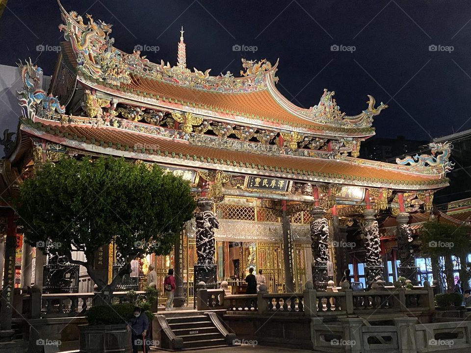 Longshan Temple