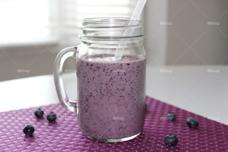 Blueberry Banana Smoothie 