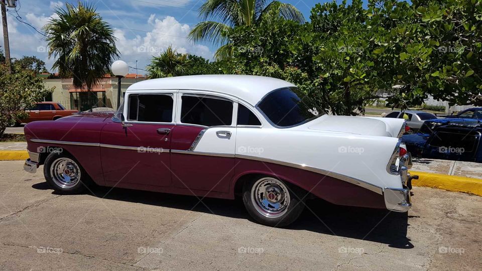 A beautiful car in Cuba. The authentic Americans car's