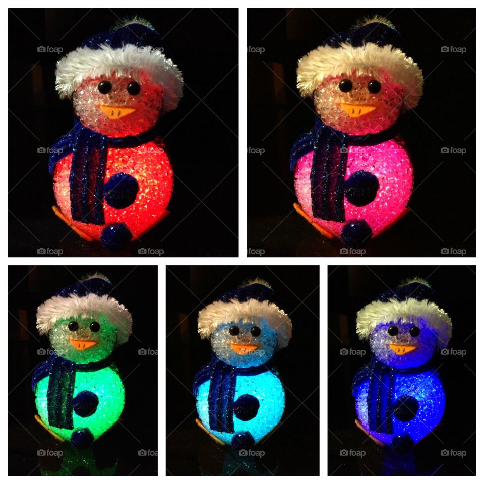  Color changing penguin