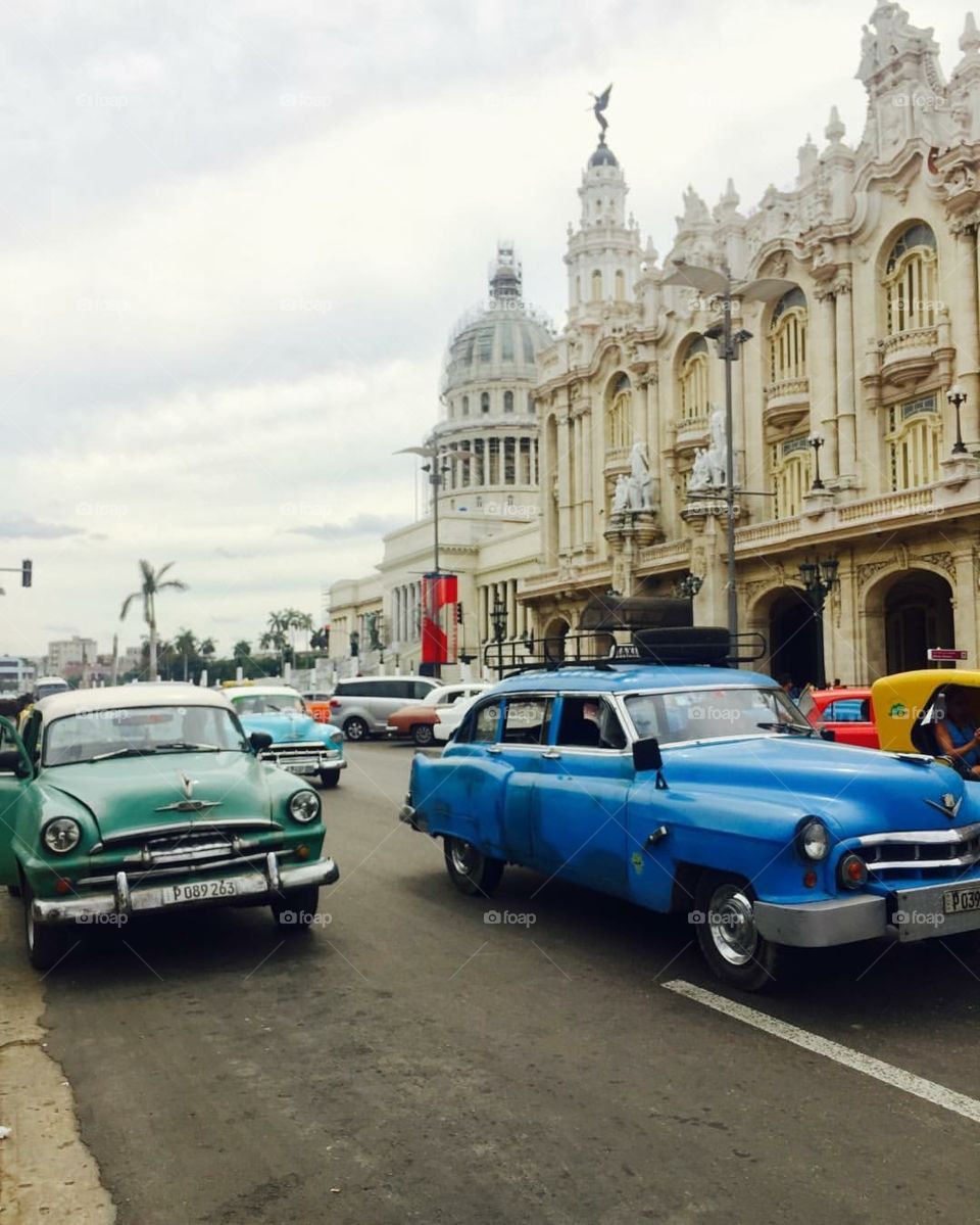 Vintage cars in Cuba 