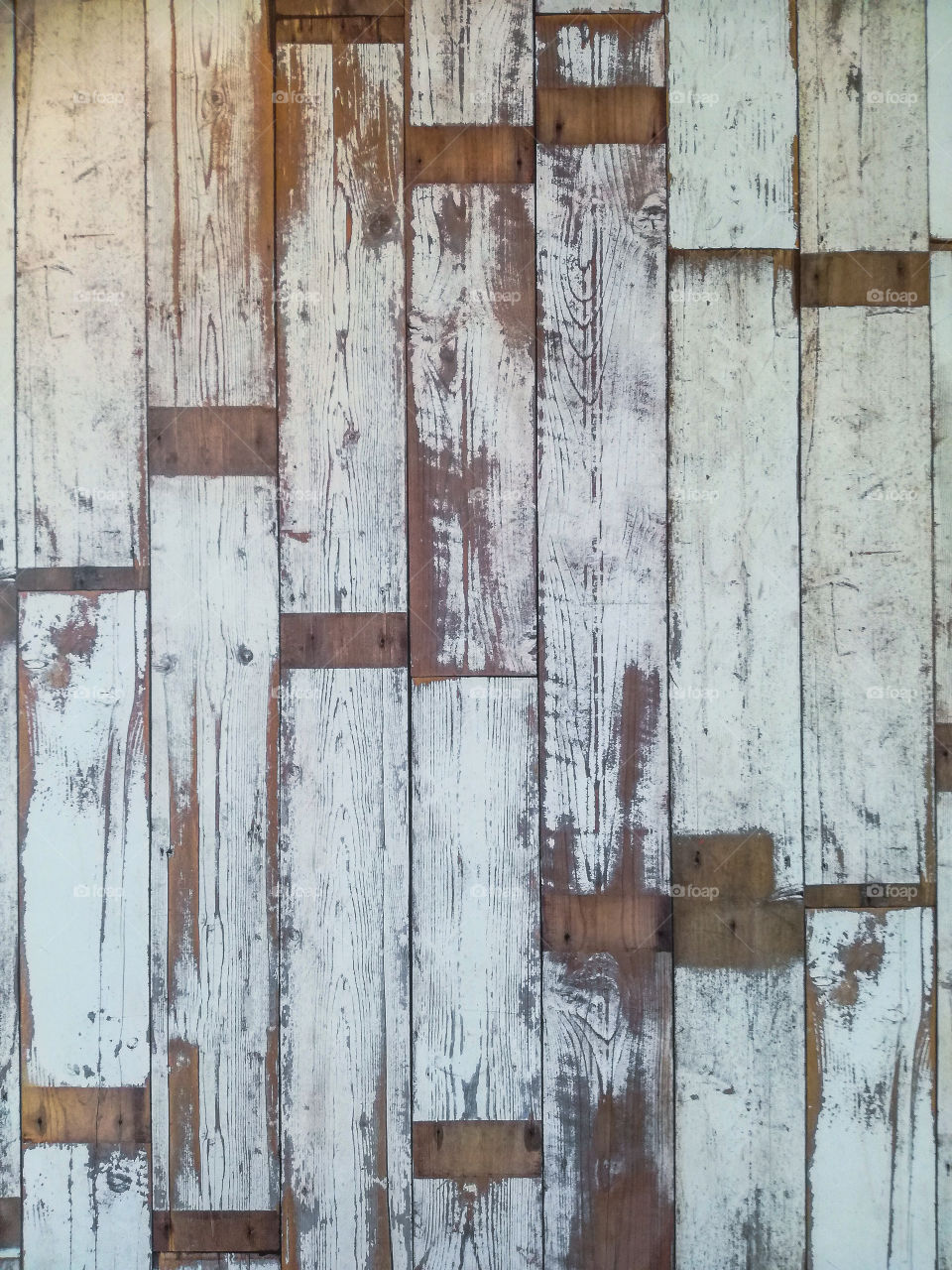 white wooden pattern