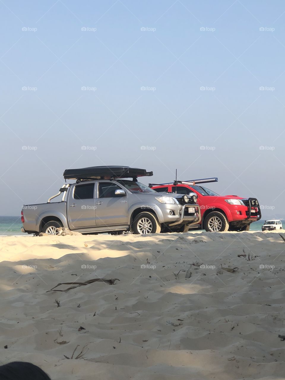 4wd on beach