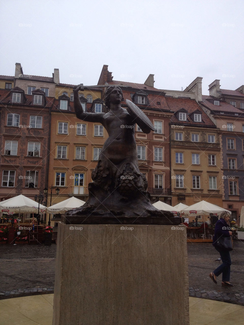 fountain tourism warsaw symbol by penguincody