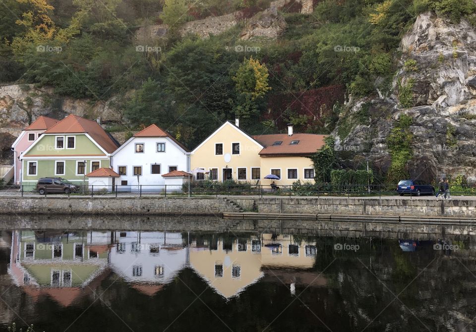 Riverside reflections in Cesky Krumlov 