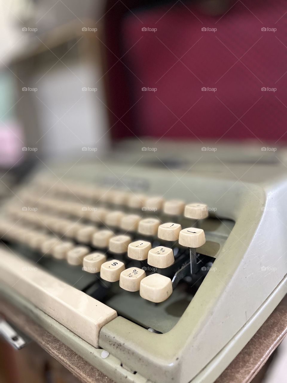 Typewriter 