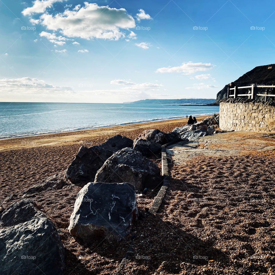 A Dorset Village with Charm, Activities and Tranquillity.