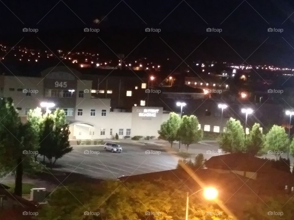 City of Richland view from parking structure at night.