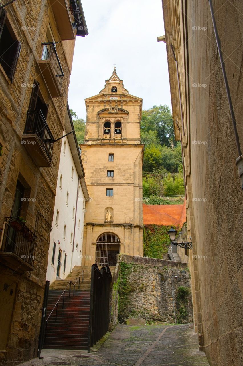 Alleyway in San Sebastián 