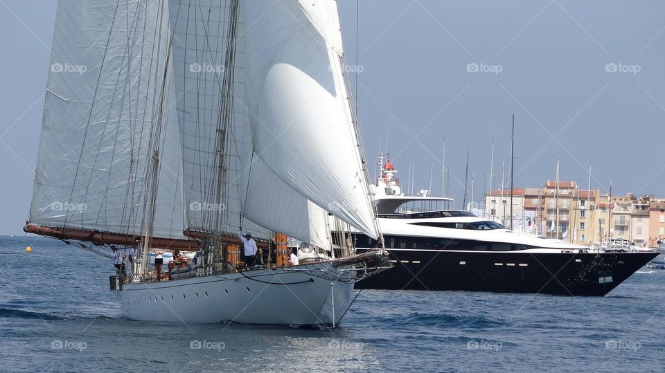 Sails vs engines