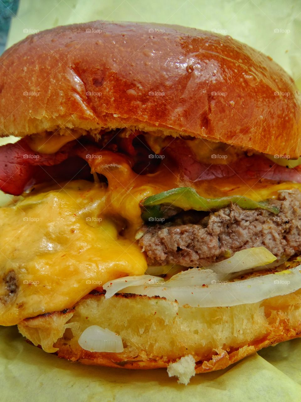 American Cheeseburger With Pastrami