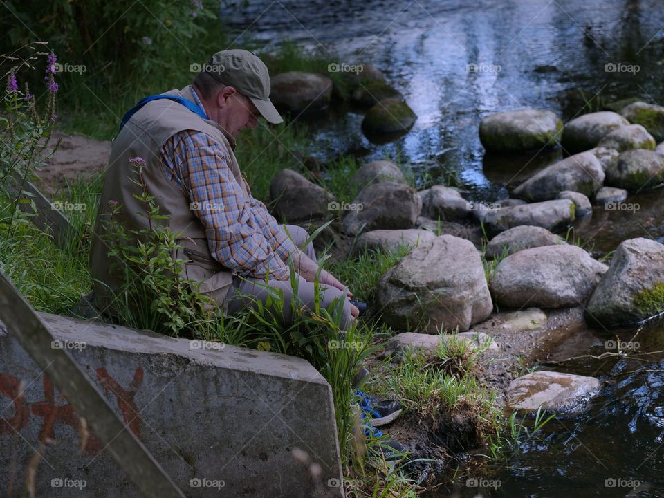 water has a pleasant effect on all the senses