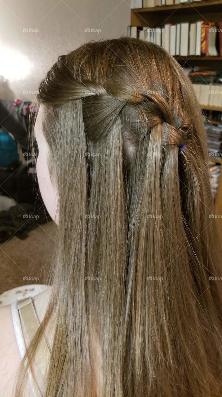 waterfall hair braid