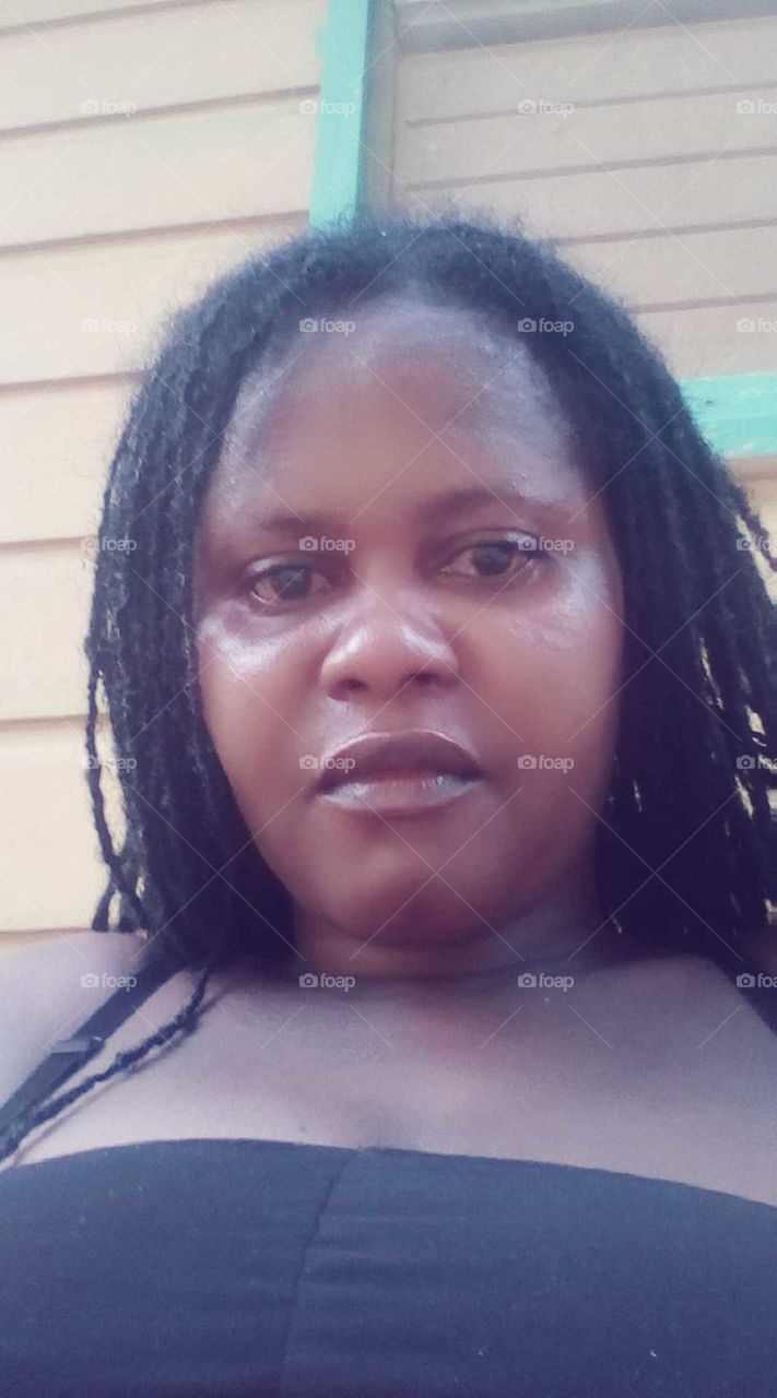 this beautiful picture of a real woman how never stop to live her real life and will always embrace how she is